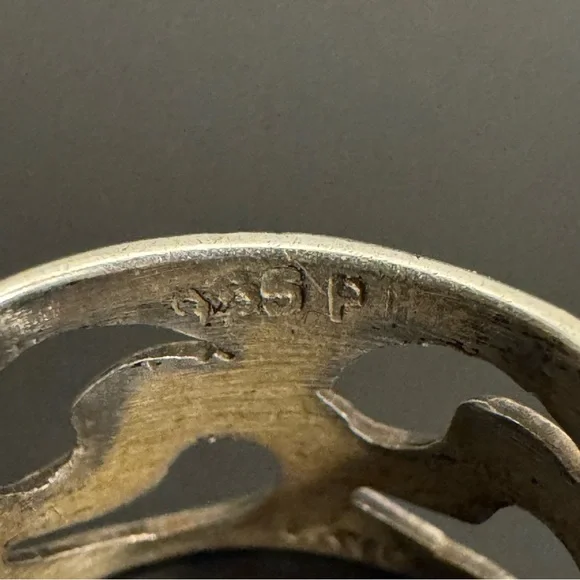 925 Silver Cutout Band Ring - Size 5.5 - Picture 2 of 5